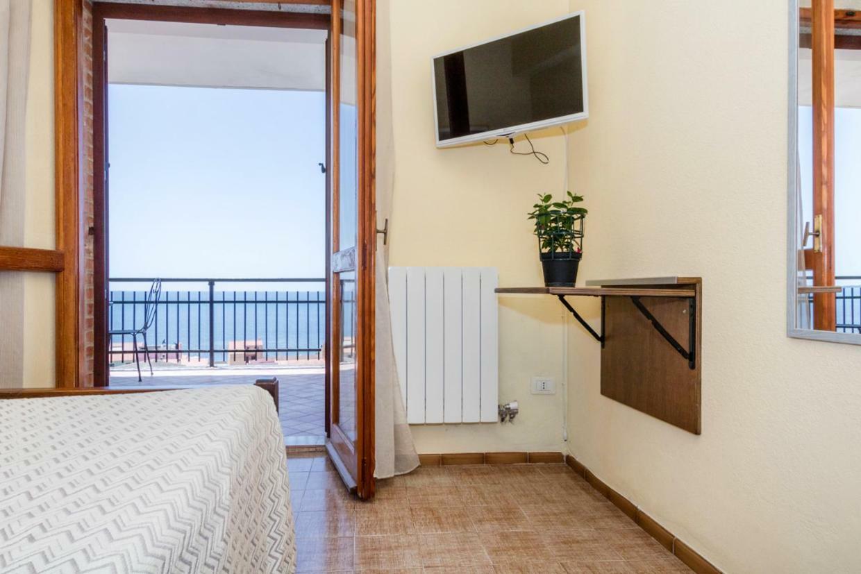 Bed and Breakfast Mare Lughente С'аркітту-Кульєрі Екстер'єр фото