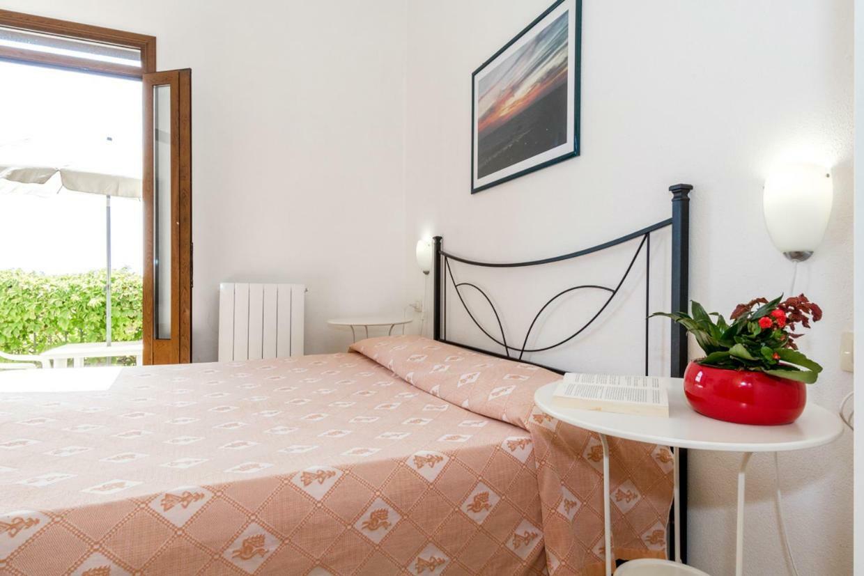 Bed and Breakfast Mare Lughente С'аркітту-Кульєрі Екстер'єр фото