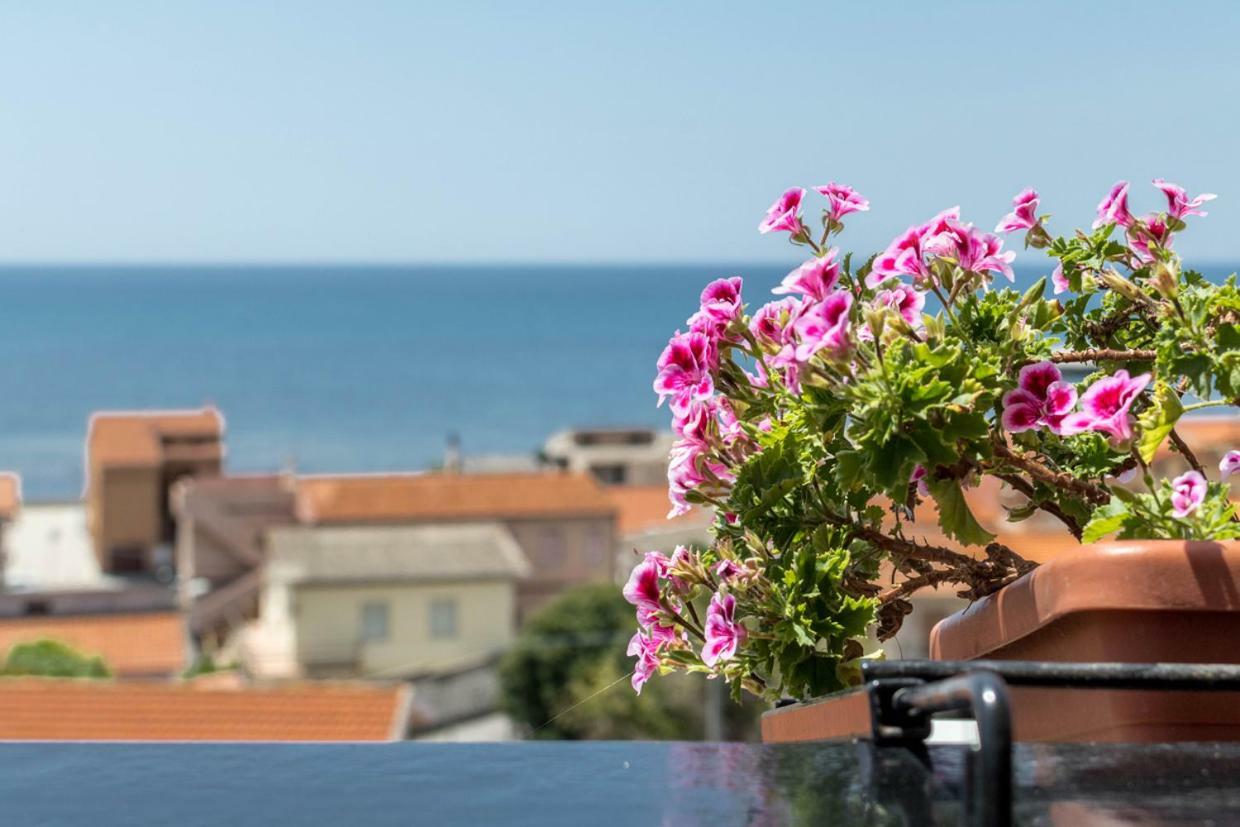 Bed and Breakfast Mare Lughente С'аркітту-Кульєрі Екстер'єр фото
