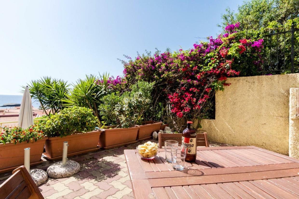 Bed and Breakfast Mare Lughente С'аркітту-Кульєрі Екстер'єр фото